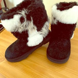 Kid’s Ugg boots